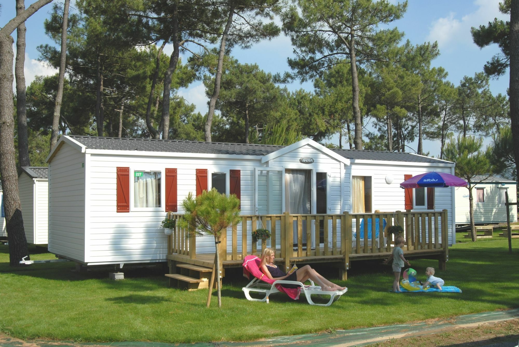 Hotel Camping Officiel Siblu Le Bois Dormant à Saint-Jean-de-Monts Extérieur photo